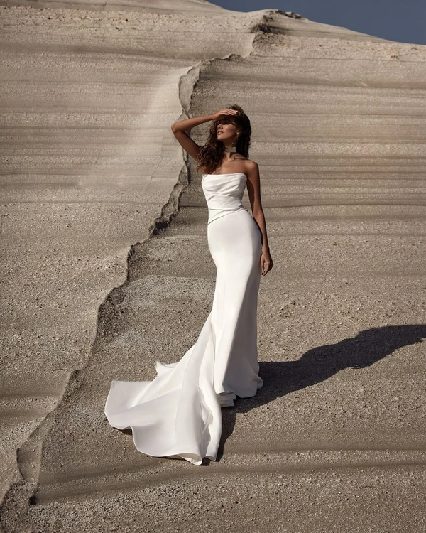 30 Breathtaking Bridal Dresses Perfect for a Wedding in Spain