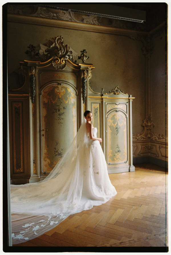 Brittany Netta’s Cinematic Lake Como Wedding Featuring a Bespoke Danielle Frankel Gown