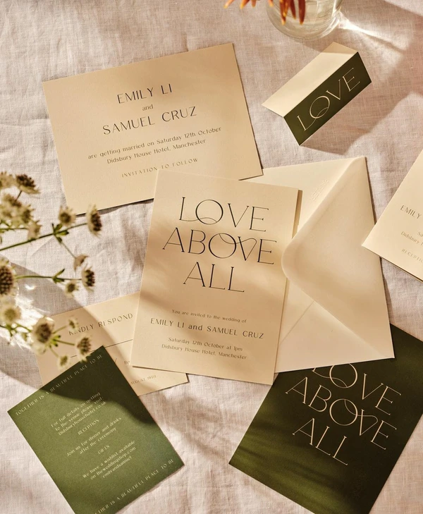 The 7 Best Places to Shop Your Unique Wedding Invitations