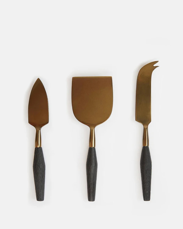 Anniversary Gift Ideas by Year, From Traditional to Modern