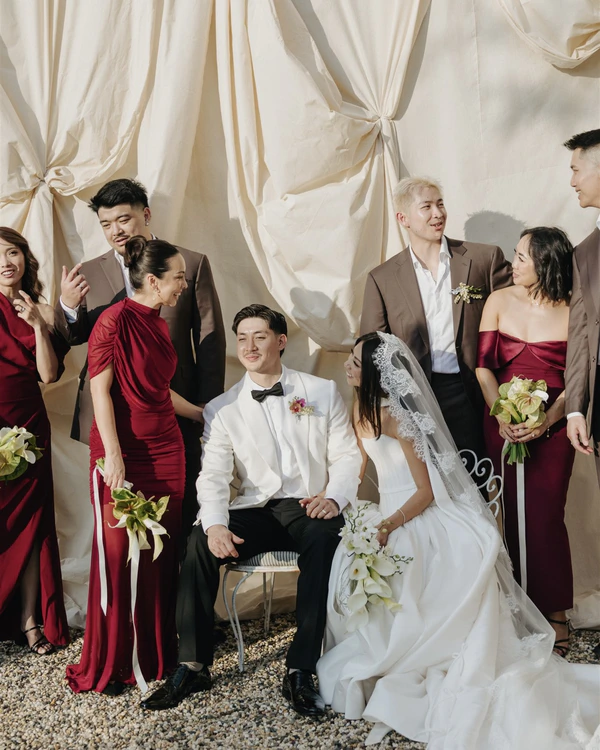 A Slim Aarons Inspired Wedding with Tropical Touches in the Byron Bay Hinterland