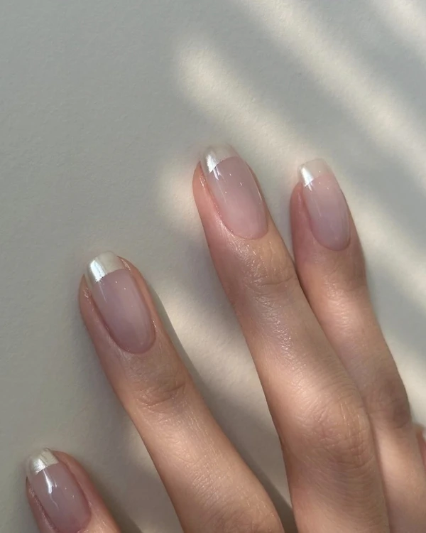 Chic Bridal Nail Inspiration