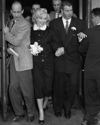 Flashback: Marilyn Monroe's Three Weddings