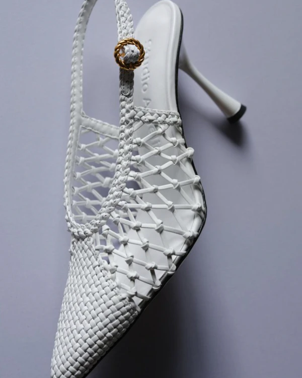 35 Ocean-Inspired Accessories to Complete Your Beach Bridal Look