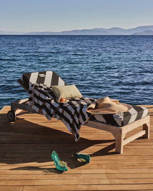 <a href="https://www.mandarinoriental.com/en/bodrum/paradise-bay/jacquemus-beach-experience">Mandarin Oriental</a>