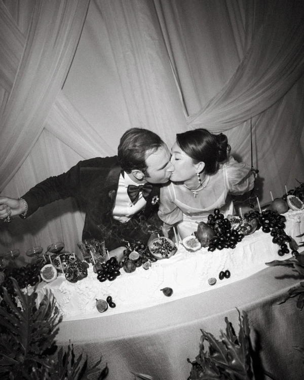 A Glamorous Art Deco Celebration Inspired by Vintage Travel at Gatsby Mansion
