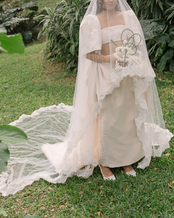 A Bold & Artfully Designed Wedding on the Lush Tropical Shores of Oahu, Hawaii