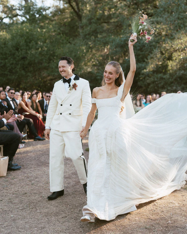 Influencer Jade Mitchell-Clyde's Chic Black-Tie Wedding in California's Gold Country