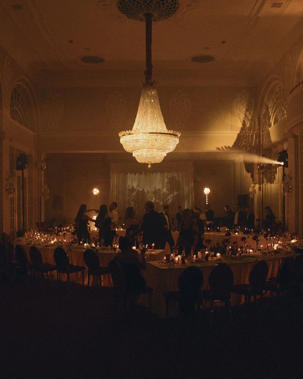 10 Things You Should Never Do at a Wedding