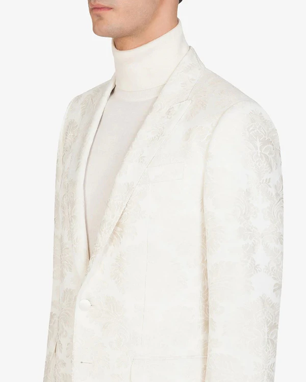 16 White Suits for Grooms