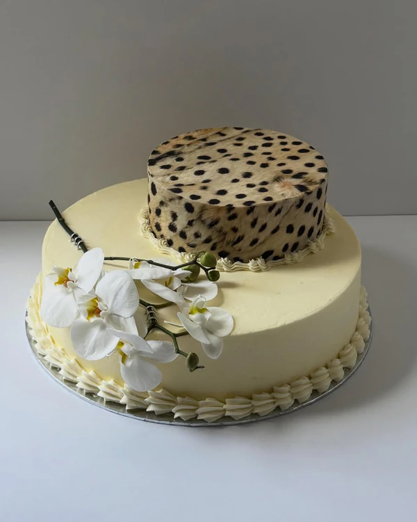 15 Best Wedding Cake Artists in Europe — photo 1