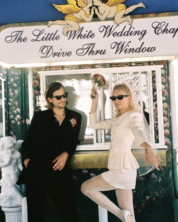 10 Fancy Sunglasses for Your Wedding Day — photo 1