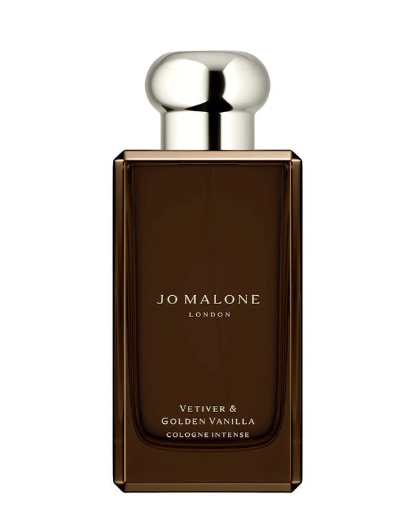 Perfect Christmas Perfumes to Feel Nostalgic