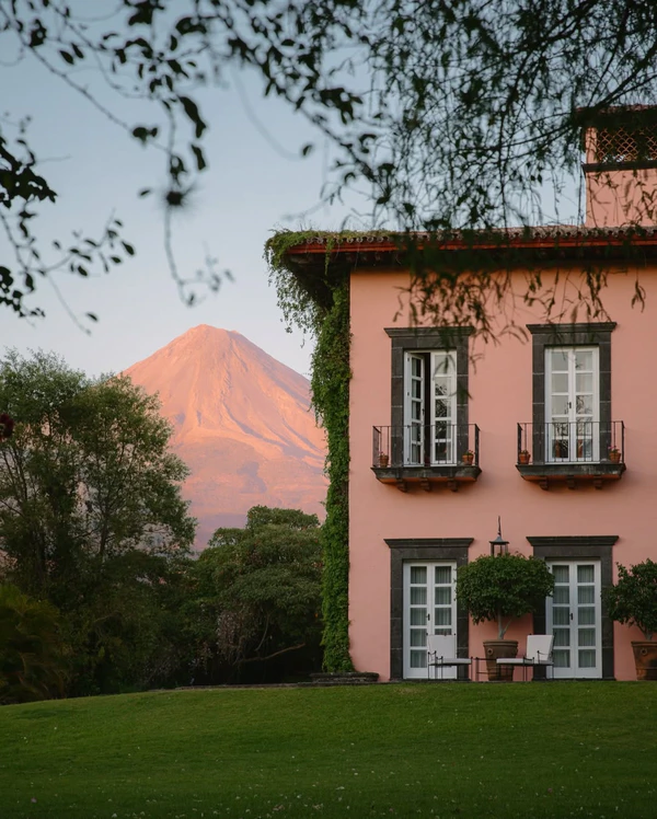 <span style="text-decoration: underline;"><a href="https://www.instagram.com/p/DK-0AImRs_u/">Hacienda de San Antonio</a></span>