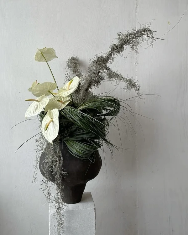 Trend: Twisted Floral Centerpieces