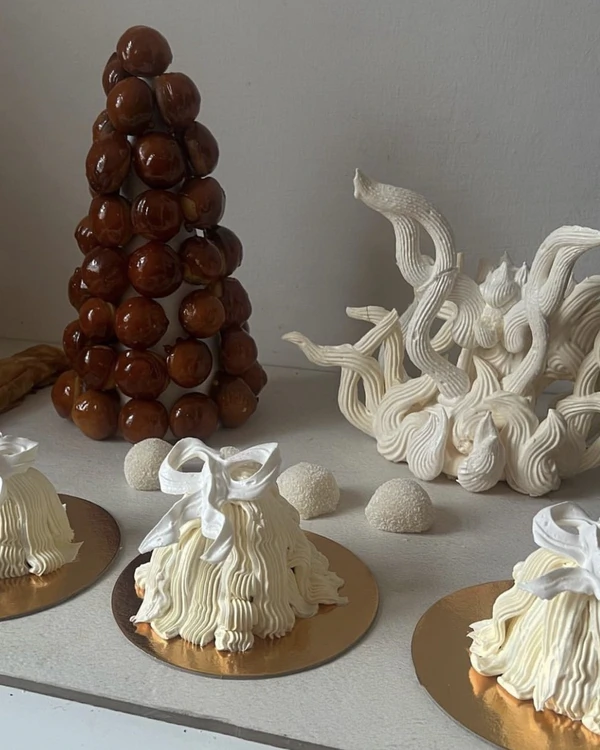 Food Styling Trend: Dessert Tablescapes — photo 2