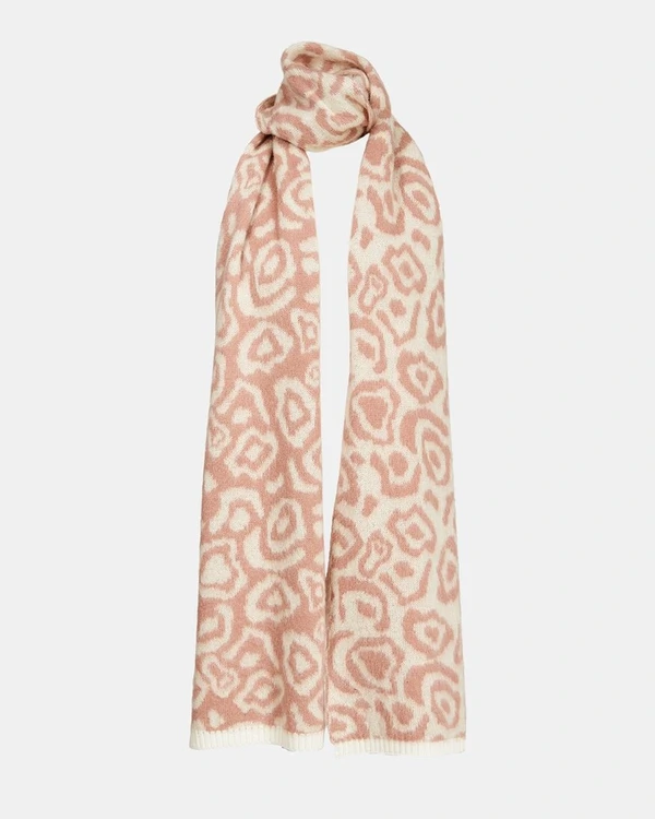 10 Scarves to Stay Cozy this Fall