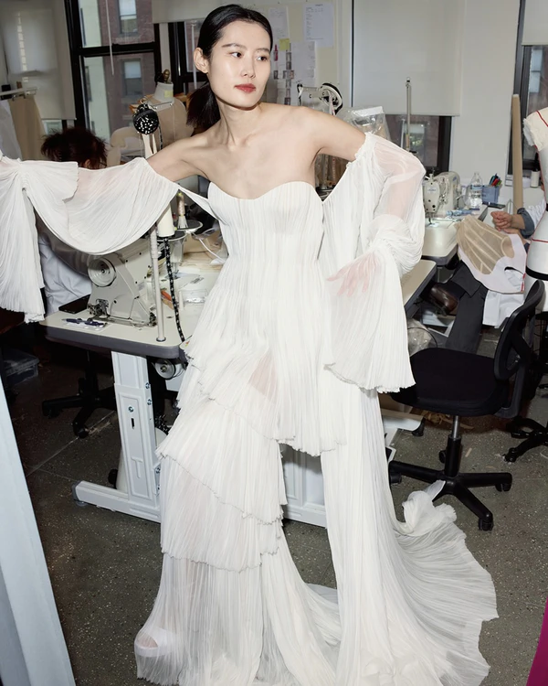 <a href="https://www.instagram.com/houseofgilles/">House of Gilles</a>, Photography: <a href="https://www.instagram.com/calenrose/">Calenrose</a>