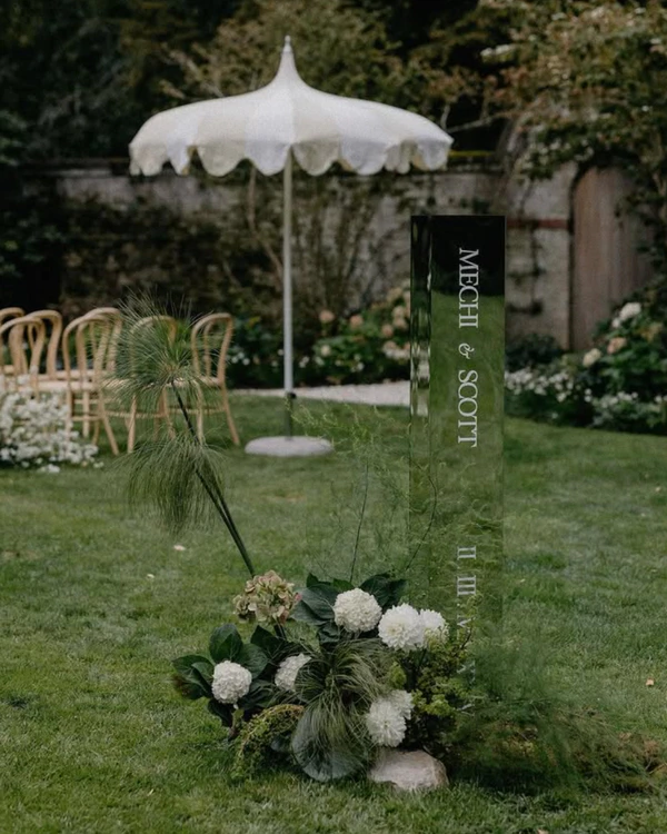 30 Unique Wedding Welcome Sign Ideas For a Stylish First Impression