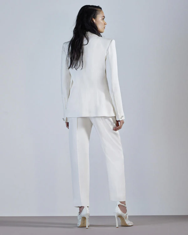 Stylish Pantsuits for a Modern-Day Bridal Look