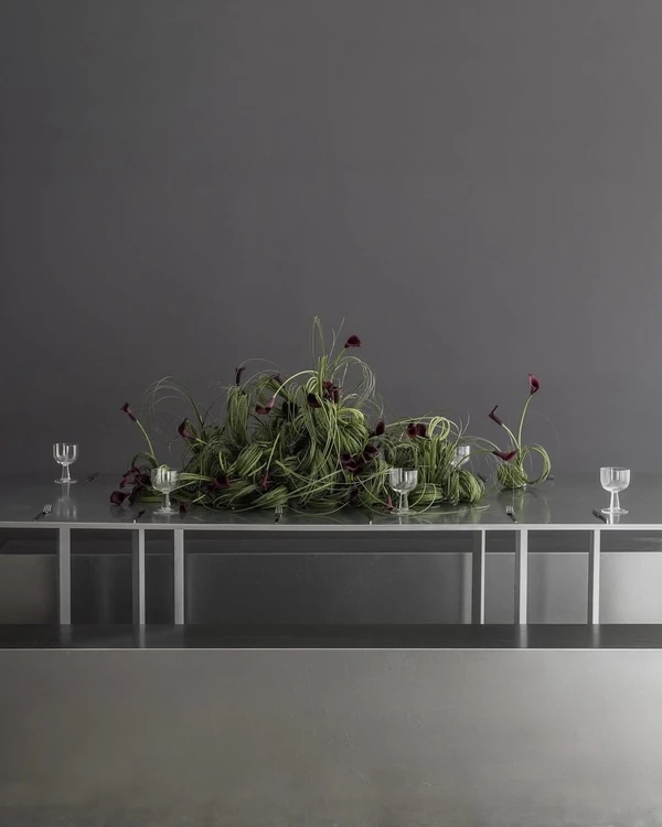 Trend: Twisted Floral Centerpieces — photo 1