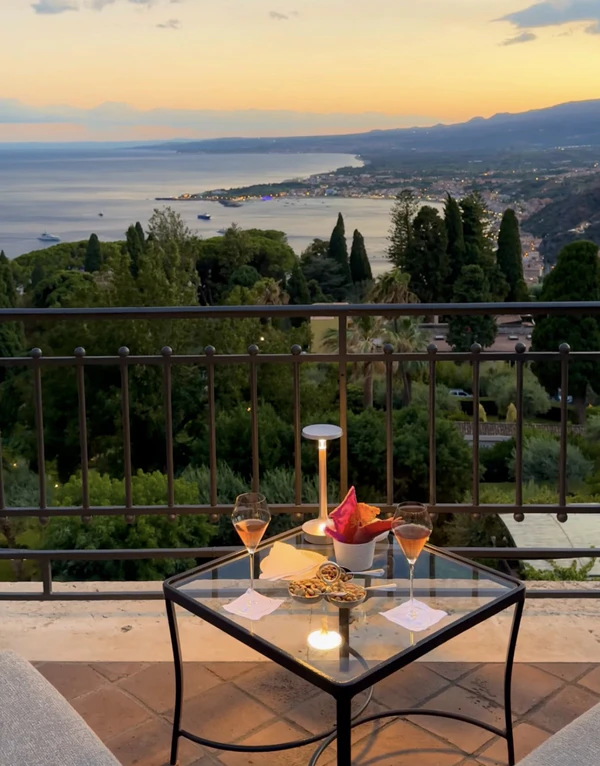 <a href="https://www.instagram.com/p/DRHf0Zcka6x/?hl=en&img_index=1">Grand Hotel Timeo</a>