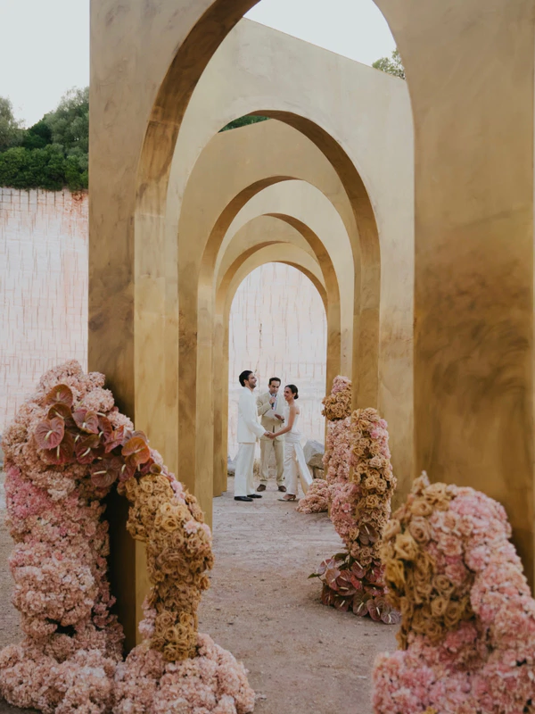 <a href="https://www.instagram.com/p/DcJuvgtjRXJ/?img_index=1">La Federica</a>, Photography: <a href="https://www.instagram.com/diasdevinoyrosas/">Días De Vino Y Rosas</a>