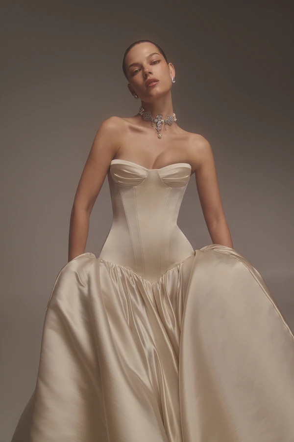 Introducing Eden Aharon’s 2027 Bridal Collection “Antique Rêverie”