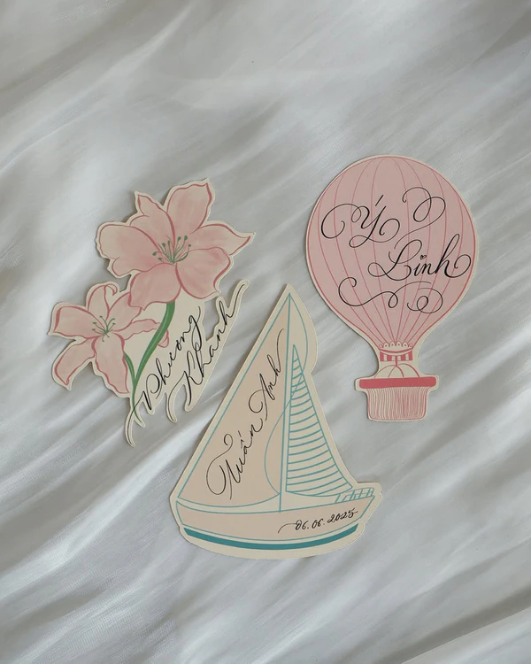 <a href="https://www.instagram.com/p/DLRxCa-RVs6/?img_index=4">Calligraphy by Phuong</a>