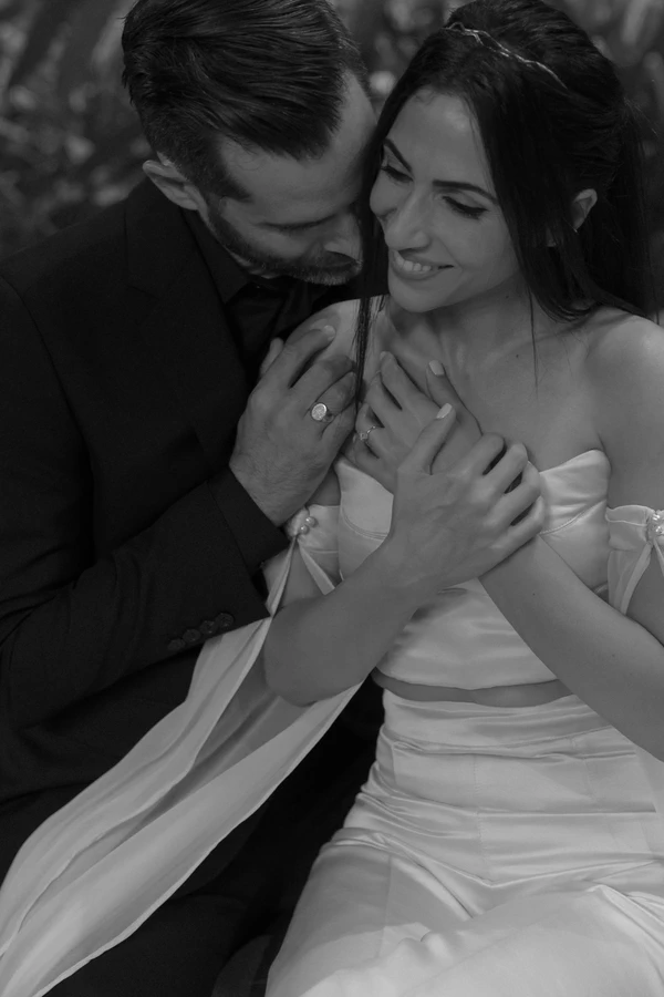 Stylish Beach Wedding Editorial
