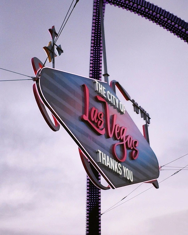 7 Wedding Chapels to Get Married in Las Vegas — photo 1