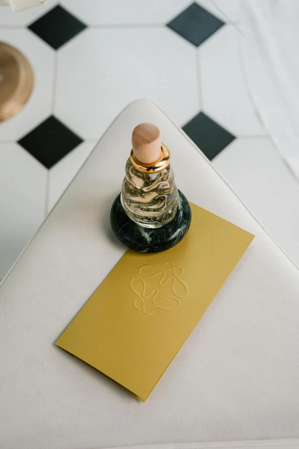 A Contemporary Chrome & Chartreuse Black-Tie Wedding Reimagines the Southern Highlands