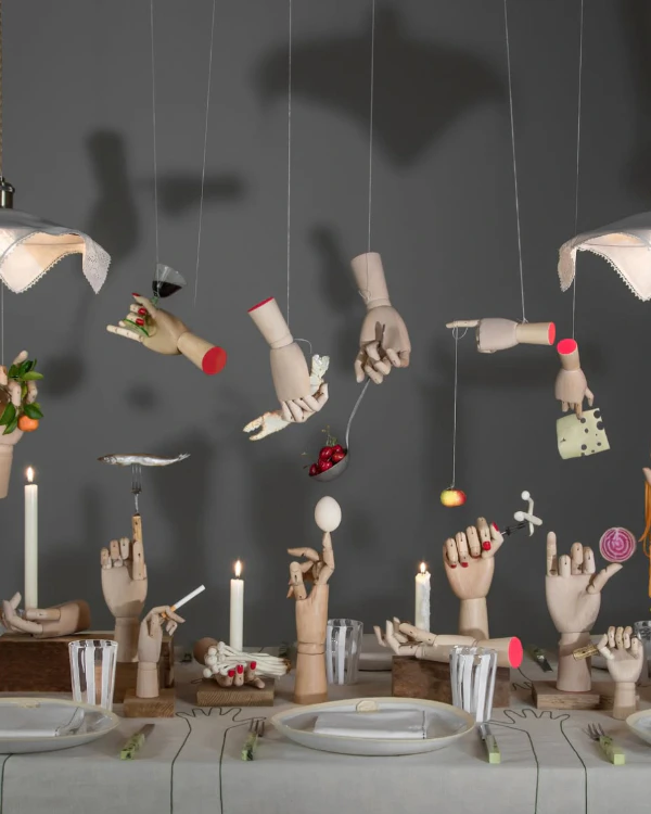 40 Surrealist Decor Ideas to Create a Dreamlike Celebration