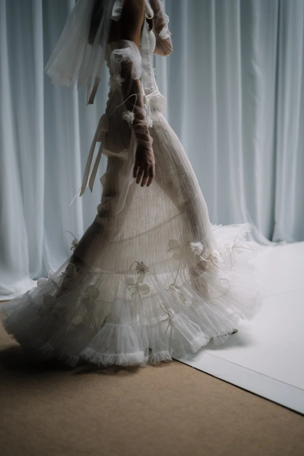 YOLANCRIS, wedding bridal in Spain, Europe — portfolio photo 9