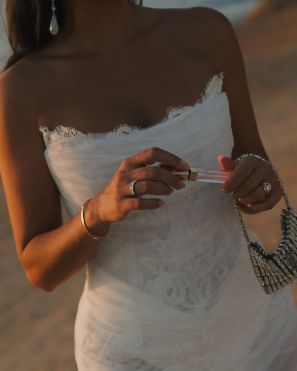 A Four-Day Fuchsia-Filled Seaside Wedding in Crete