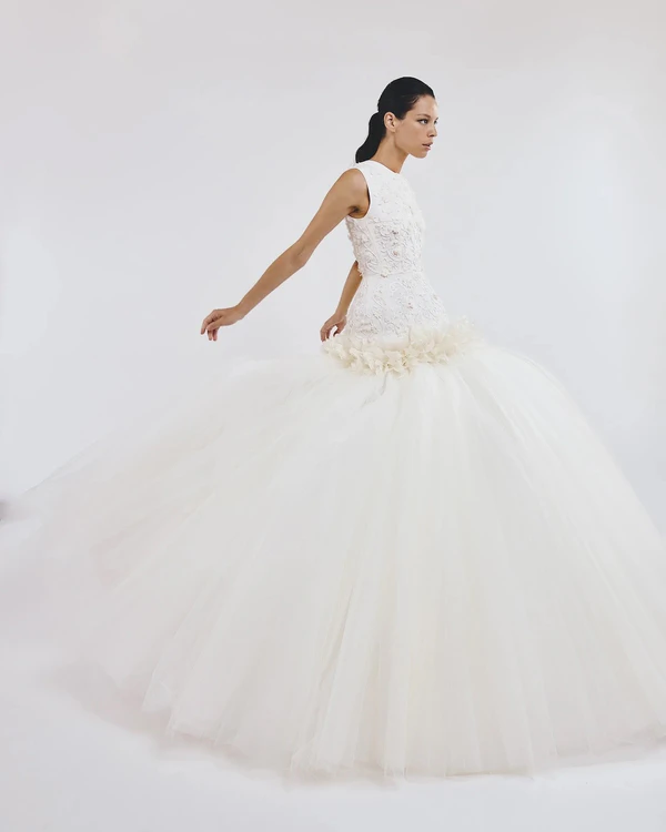 12 Chic Trends from Paris Couture Fall 2025 to Inspire Your Bridal Style