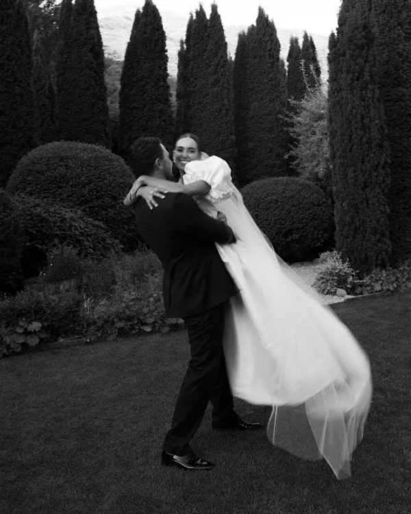 How to Handle Wedding Budget Stress as a Couple