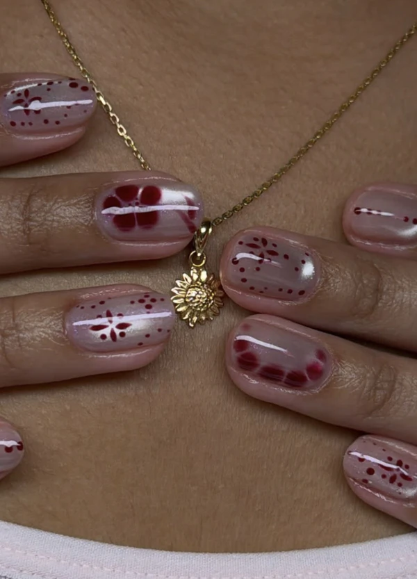 <a href="https://www.instagram.com/p/DcjkQBdgR2w/?img_index=1">Sanrihoe Nails</a>
