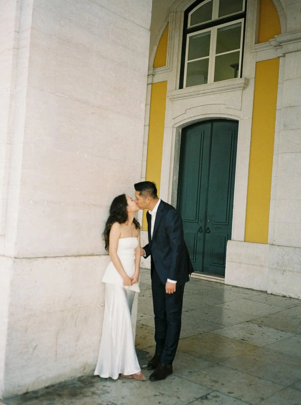 Photography: <a href="https://www.instagram.com/p/DQuGN0KjOhv/?img_index=6">Mémorelle Weddings</a>
