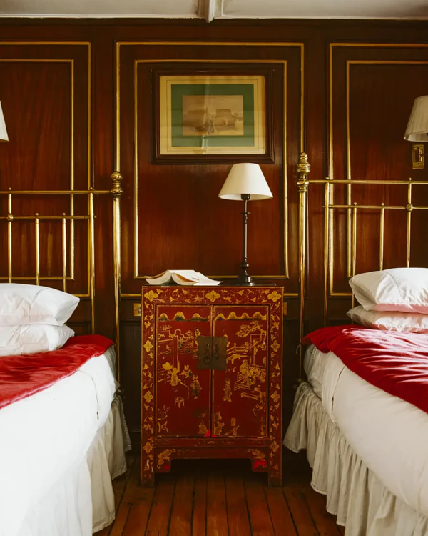Planning the Perfect Honeymoon on the Nile: Where to Cruise, Stay, and Explore