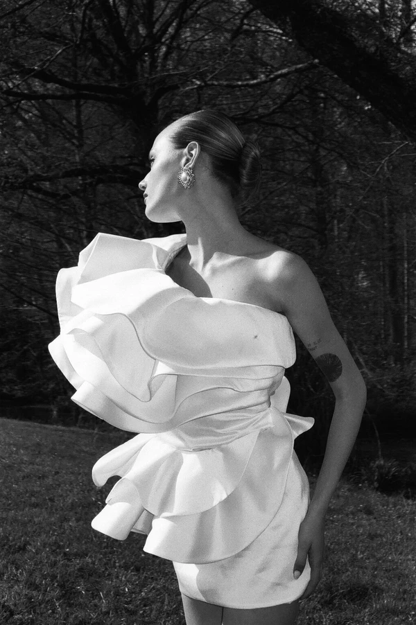 Julia Garcia-Prat, wedding photographers in France, Europe — portfolio photo 3