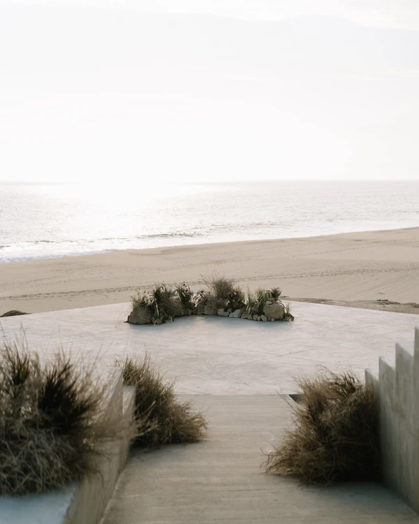 A Sculptural Golden Hour Wedding Along the Cliffs of Cabo