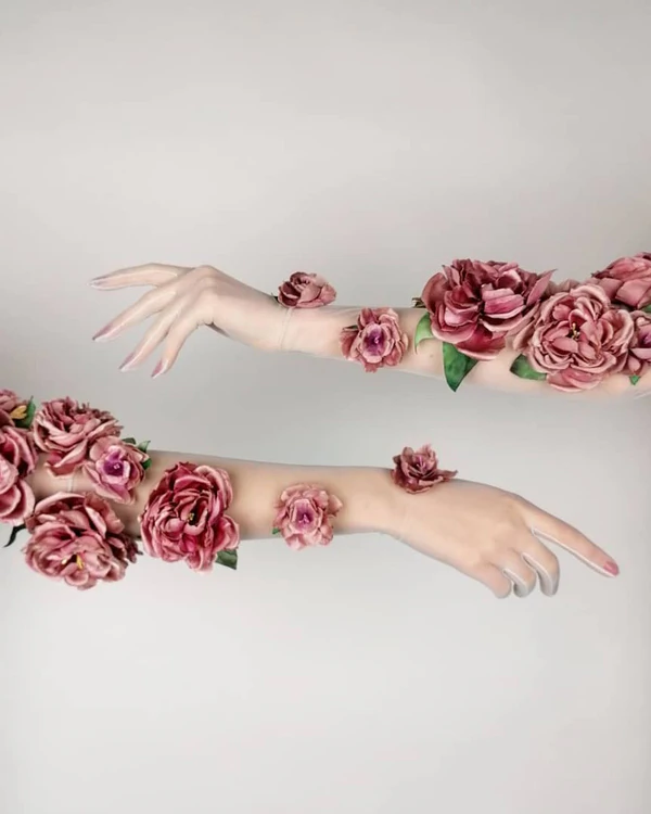 11 Best Brands for Wedding Accessories