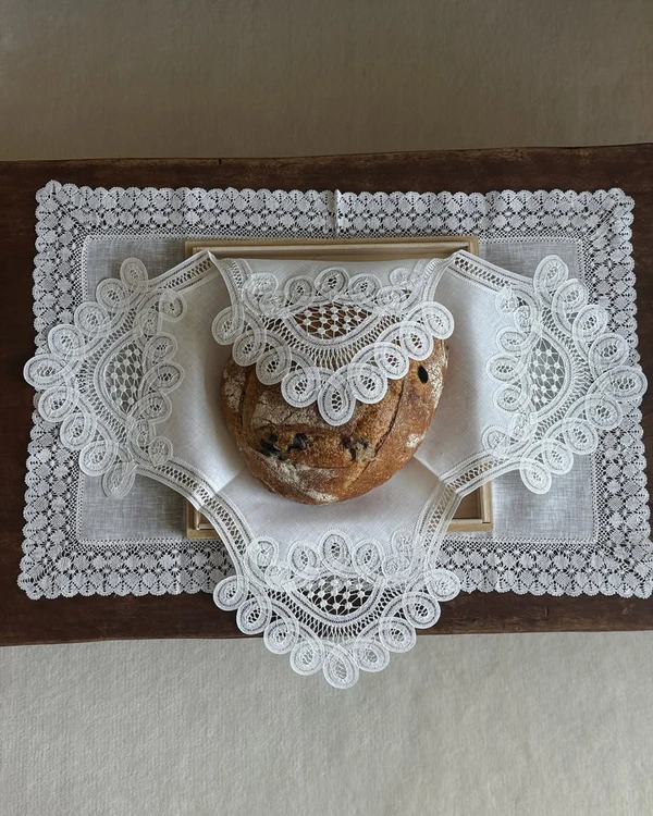 Pinterest Predicts: 9 Wedding Cake & Food Trends Set to Define 2026