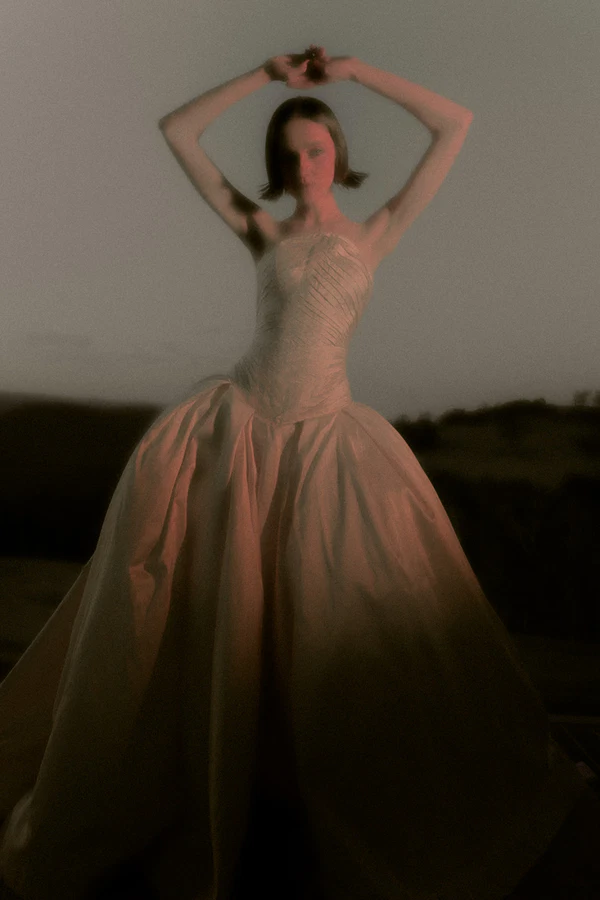 <a href="https://www.instagram.com/flourestudio/?hl=en">Floure</a>, Photography: <a href="https://www.instagram.com/madisonaycoth/?hl=en">Madison Aycoth</a>