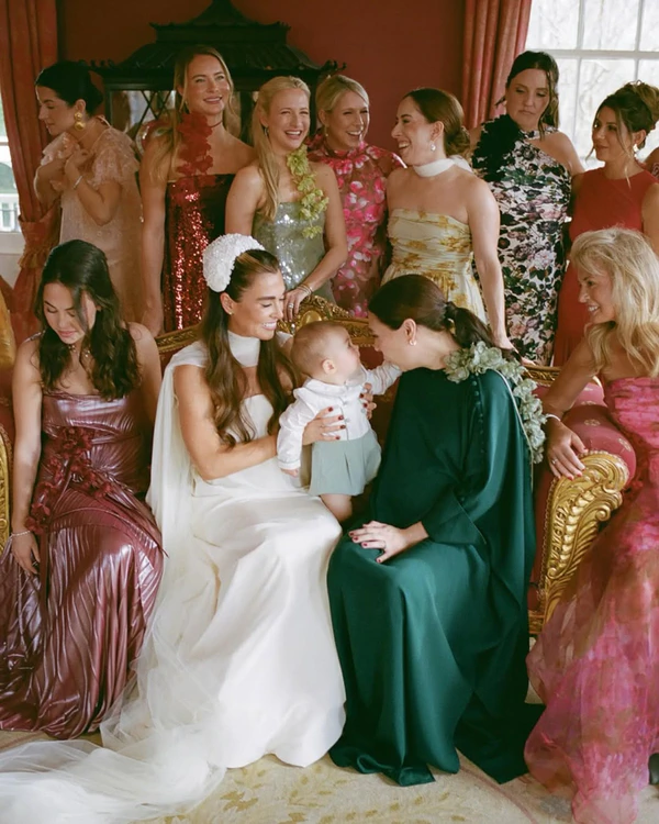 Photography: <a href="https://www.instagram.com/katethompsonweddings/">Kate Thompson</a>