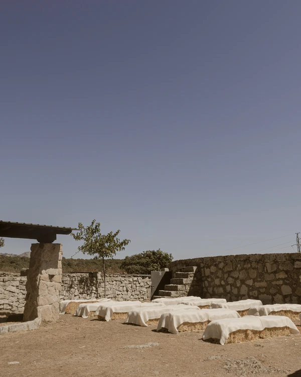 A Playful & Artistic Rural Wedding in Countryside of Madrid