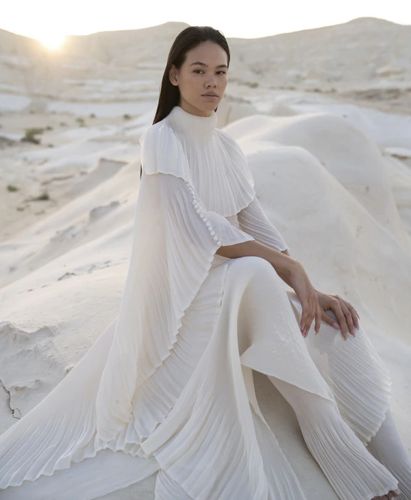 Wedding Dresses for Athletic Build