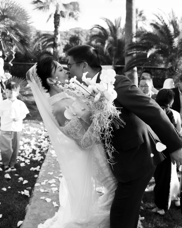 An Artistic Two-Day Wedding Celebration in Menorca, Spain