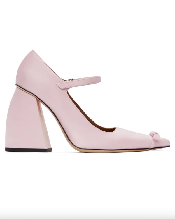 Bright-Colored Shoes for Brides 2022